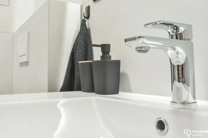 Pronájem bytu 2+kk, Olomouc, Hálkova, 54 m2