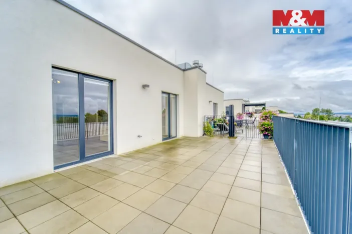 Pronájem bytu 3+kk, Plzeň - Doubravka, V Zahrádkách, 57 m2