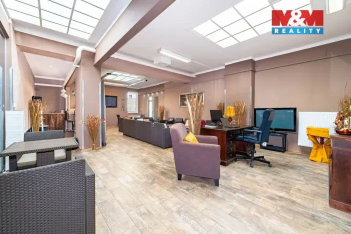 Pronájem obchodního prostoru, Praha - Nusle, Bohuslava ze Švamberka, 75 m2