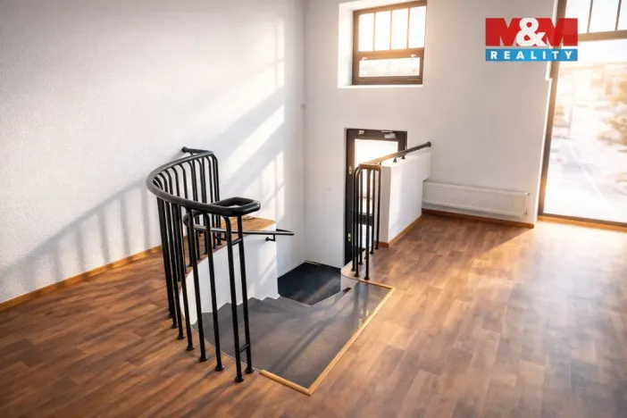 Pronájem obchodního prostoru, Ostrava - Moravská Ostrava, Českobratrská, 109 m2