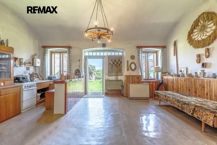 Prodej rodinného domu, Dobrovice, 180 m2