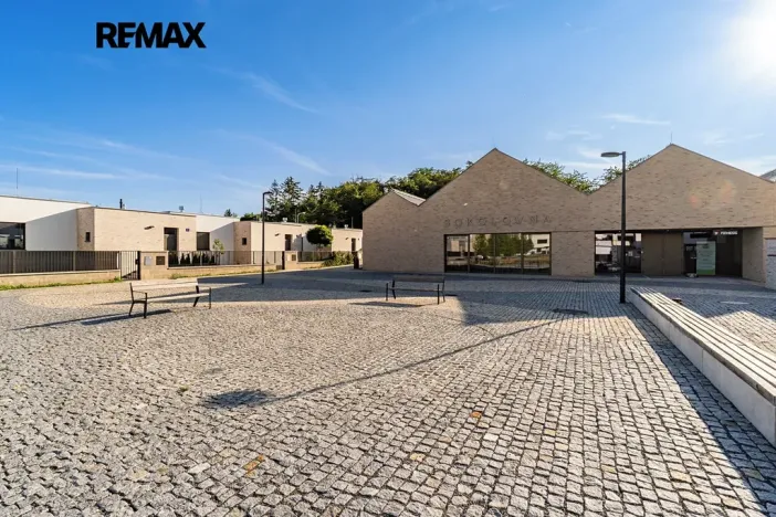 Prodej vily, Praha - Lysolaje, K Housličkám, 310 m2