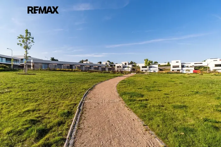 Prodej vily, Praha - Lysolaje, K Housličkám, 310 m2