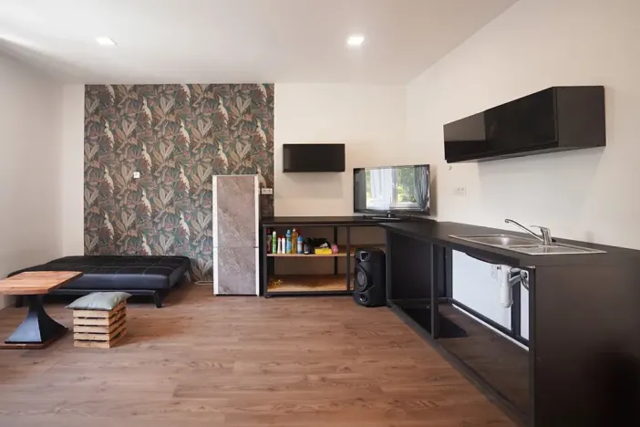 Prodej zemědělského objektu, Bžany, 1600 m2