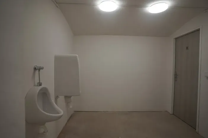 Prodej zemědělského objektu, Bžany, 1600 m2