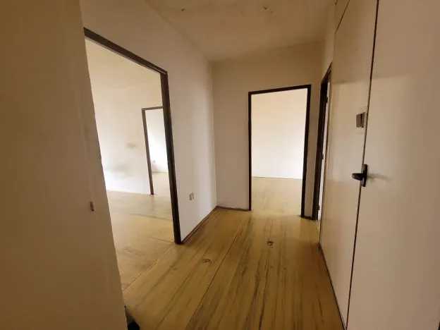 Prodej bytu 3+1, Pardubice - Polabiny, Křičkova, 56 m2