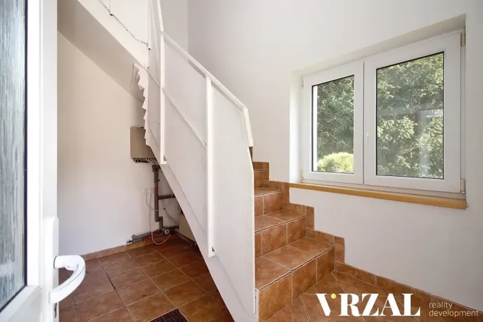 Prodej vícegeneračního domu, Tursko, Ke Statkům, 189 m2