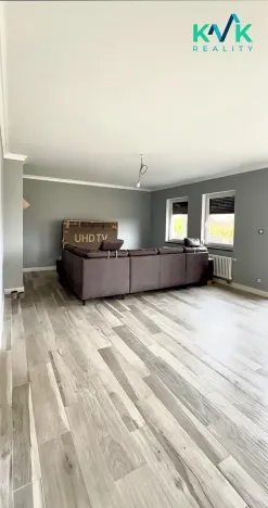 Prodej rodinného domu, Nová Role, 270 m2