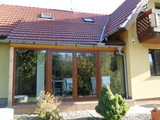 Pronájem vícegeneračního domu, Břestek, 200 m2