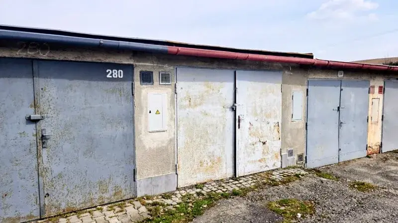 Pronájem garáže, Jihlava, Telečská, 20 m2