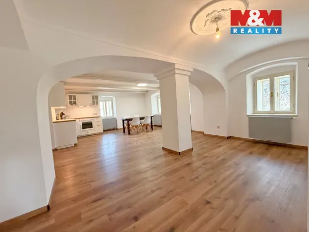 Prodej rodinného domu, Zalužany, 160 m2