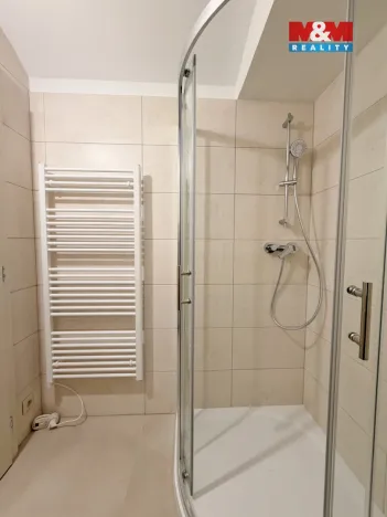 Prodej rodinného domu, Zalužany, 160 m2