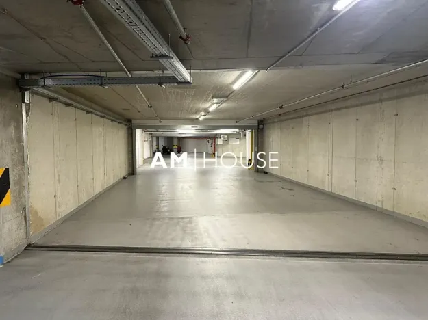 Pronájem garáže, Praha - Modřany, Mezi vodami, 12 m2