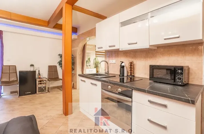 Prodej bytu 1+kk, Praha - Jinonice, Peroutkova, 55 m2