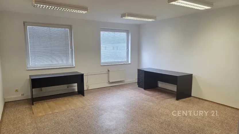 Pronájem kanceláře, Most, 86 m2