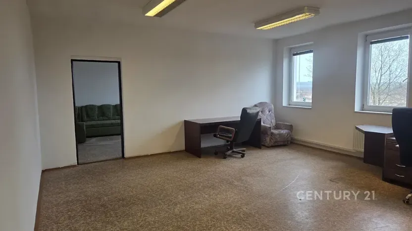 Pronájem kanceláře, Most, 86 m2