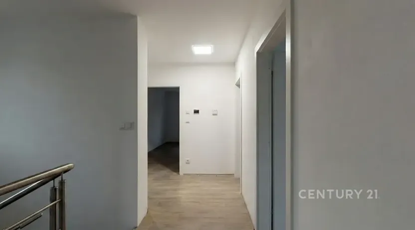 Prodej rodinného domu, Ivaň, 319 m2