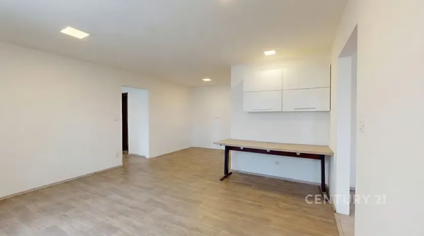 Prodej rodinného domu, Ivaň, 319 m2