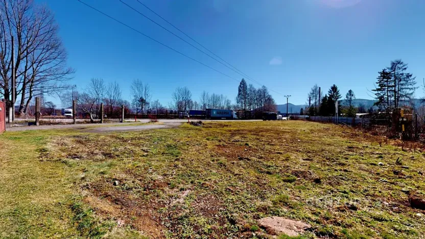 Prodej komerčního pozemku, Kopřivnice, 1716 m2