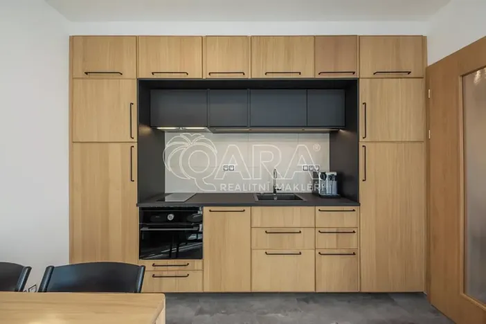 Pronájem bytu 1+kk, Praha - Chodov, Švabinského, 25 m2