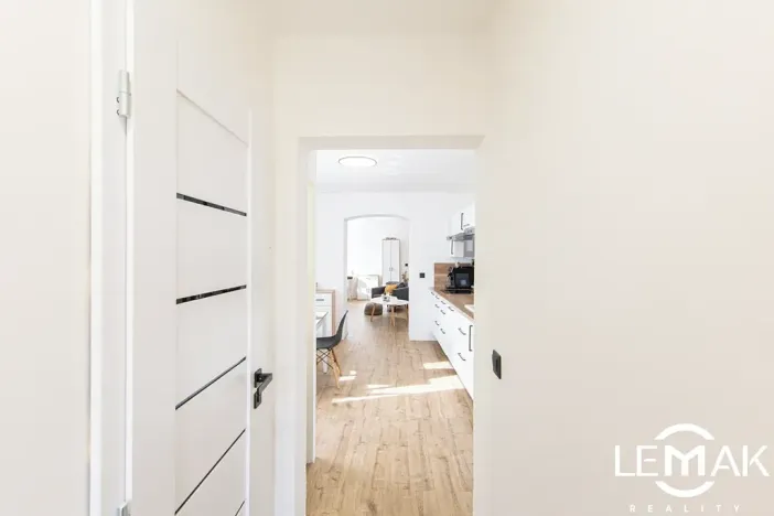 Prodej bytu 2+1, Příkazy, 56 m2