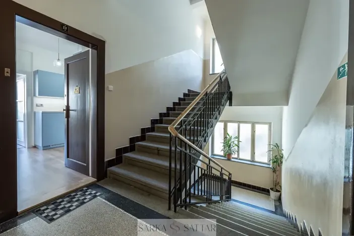 Pronájem bytu 2+kk, Praha - Podolí, Jeremenkova, 49 m2