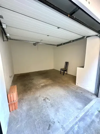 Prodej garáže, Karlovy Vary, Svahová, 100 m2