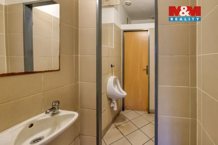 Prodej činžovního domu, Bečov nad Teplou, Nádražní, 219 m2