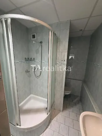 Pronájem bytu 2+1, Orlová, Karla Dvořáčka, 44 m2