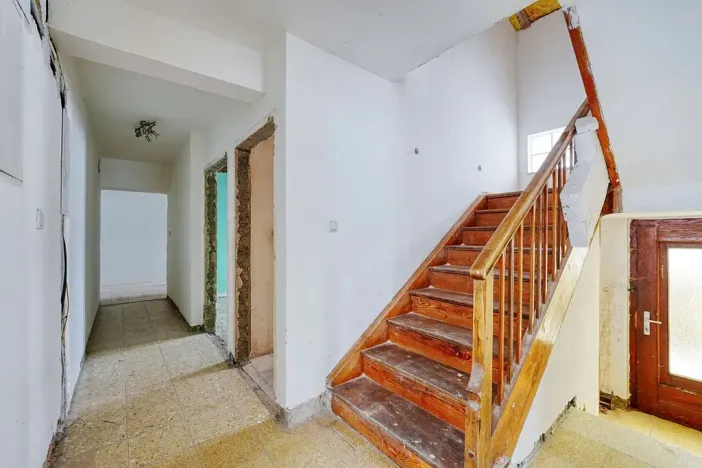 Prodej obchodního prostoru, Furth im Wald, Německo, 584 m2