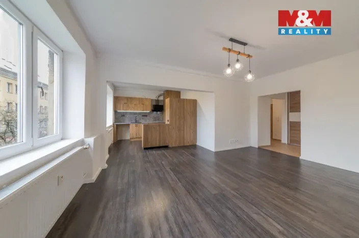 Prodej bytu 3+1, Karviná - Nové Město, tř. Osvobození, 71 m2
