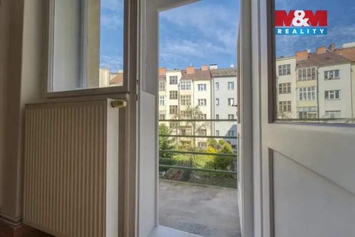 Pronájem bytu 2+1, Plzeň - Jižní Předměstí, Na Belánce, 85 m2