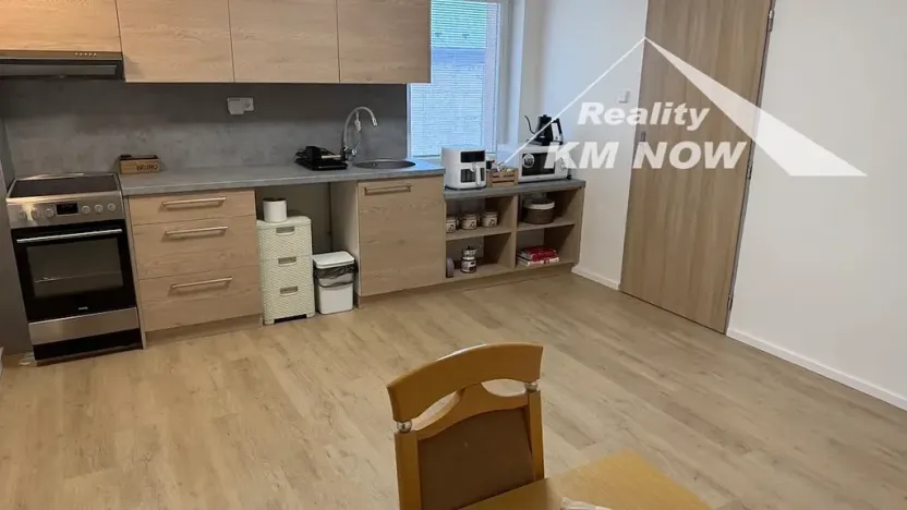 Pronájem bytu 2+1, Kroměříž, Dolnozahradská, 68 m2