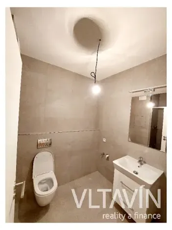 Pronájem bytu 2+kk, Praha - Vysočany, Kabešova, 48 m2