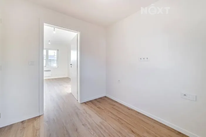 Prodej bytu 1+kk, Praha - Košíře, Musílkova, 27 m2