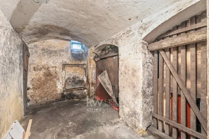 Prodej bytu 2+1, Cheb, Na Hradčanech, 82 m2