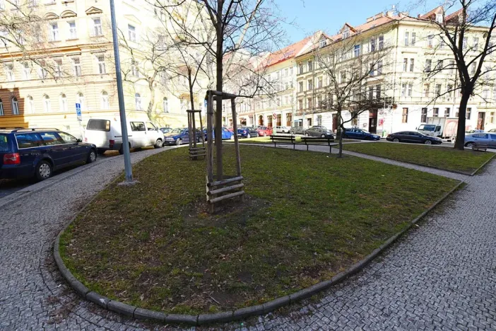 Pronájem bytu 2+kk, Praha - Vinohrady, Na Kozačce, 50 m2