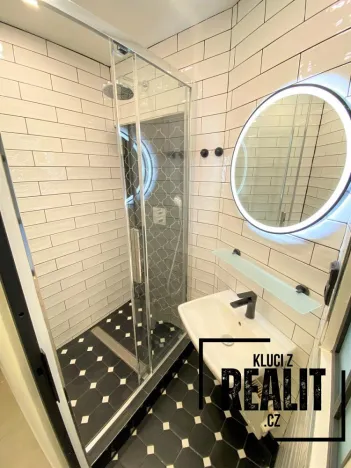 Pronájem bytu 1+1, Praha - Malá Strana, Újezd, 49 m2