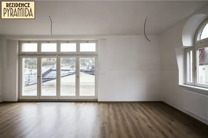 Prodej bytu 4+kk, Mariánské Lázně, Ruská, 110 m2