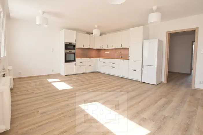 Pronájem bytu 3+kk, Praha - Braník, Novodvorská, 71 m2