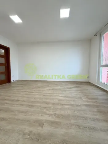 Pronájem bytu 3+1, Vsetín, Ohrada, 72 m2