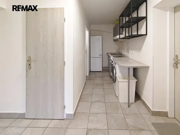 Pronájem ubytování, Drahelčice, V Brance, 164 m2