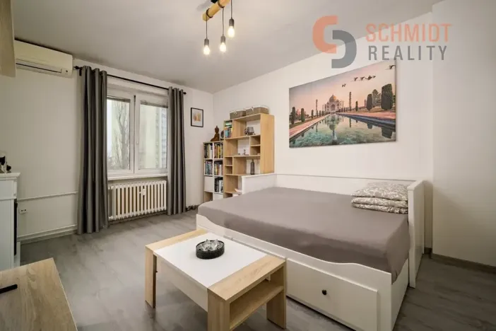 Prodej bytu 1+1, Břeclav, Národního odboje, 35 m2