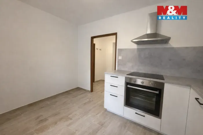 Pronájem bytu 1+1, Kladno, Sokolovská, 28 m2