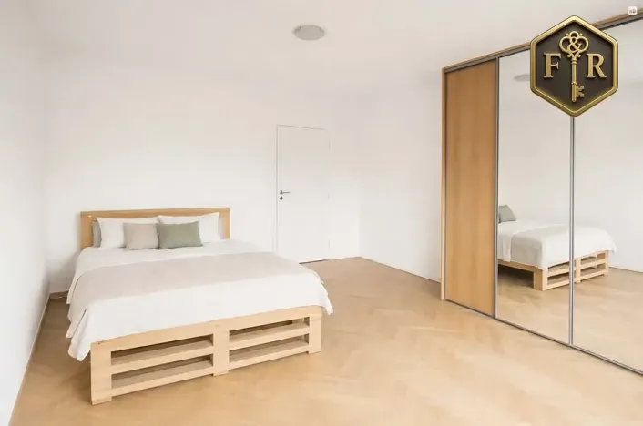 Pronájem bytu 2+kk, Brno, Strž, 70 m2