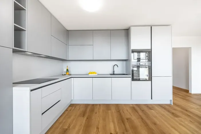 Prodej bytu 3+kk, Praha - Střížkov, Šluknovská, 76 m2