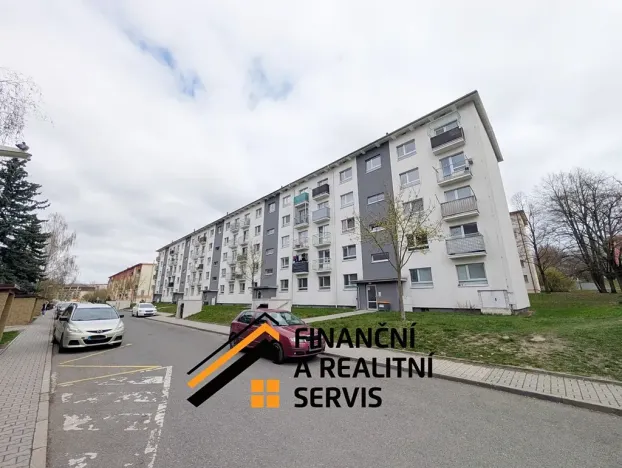 Prodej bytu 2+1, Milovice, Spojovací, 45 m2