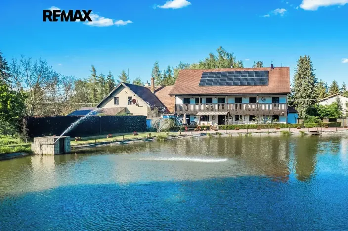 Prodej rodinného domu, Přelíc, 460 m2