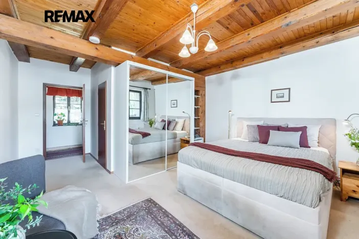 Prodej rodinného domu, Přelíc, 460 m2