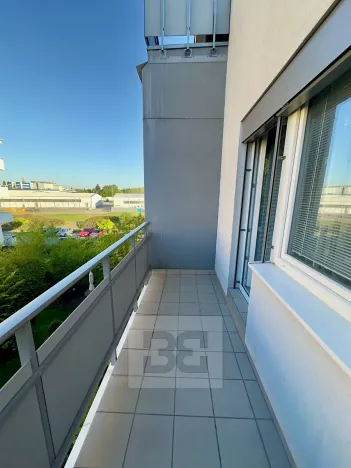 Pronájem bytu 1+kk, Praha - Uhříněves, U uhříněveské obory, 32 m2